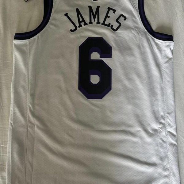 Nike los Angeles Lakers LeBron James 2022/23